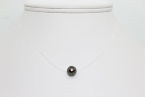 Collier invisible TAHITI – Perle noire de Tahiti sur fil nylon & fermoir plaqué or 14K