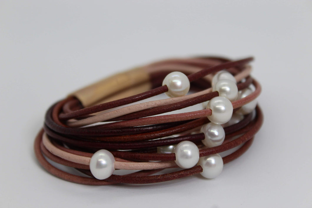 Bracelet en cuir TARONA avec perles blanches